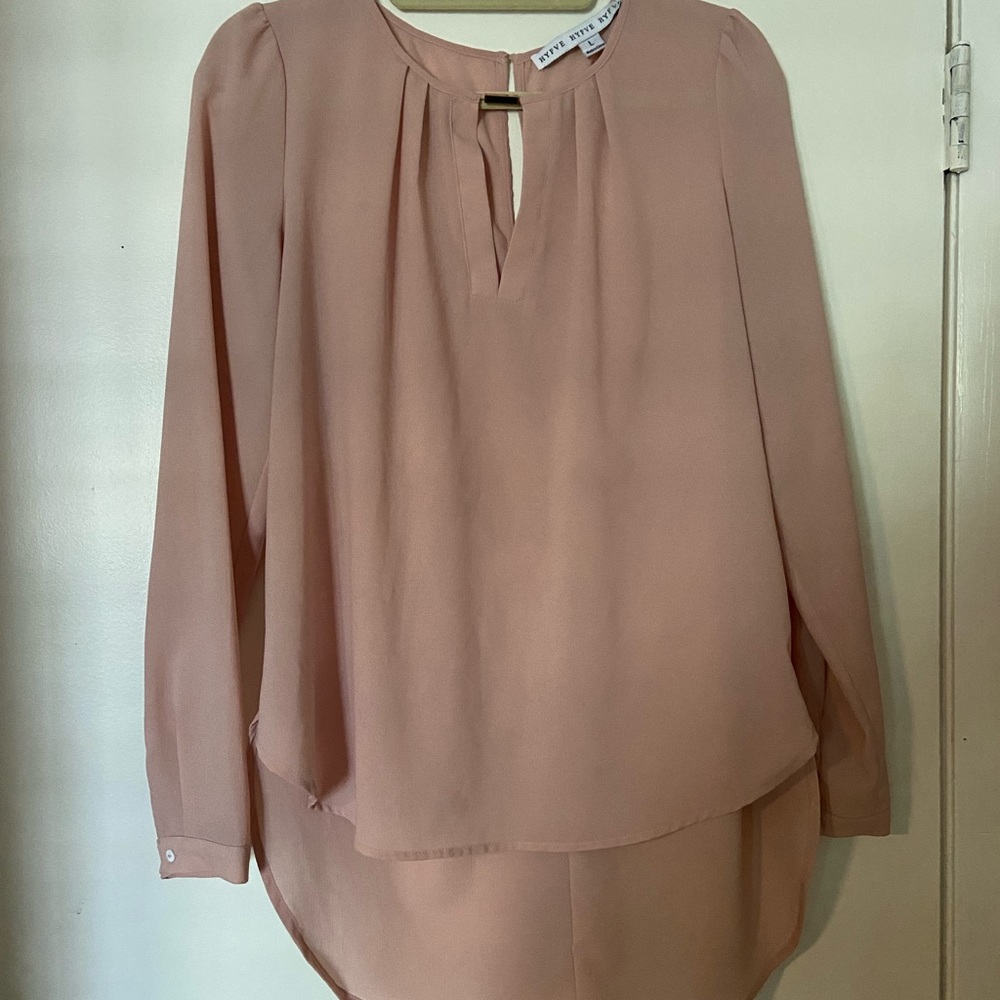 Long sleeve key hole chiffon top-light pink